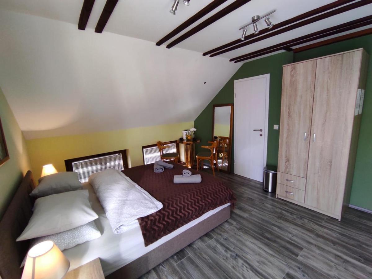 Room Jana Rakovica Exterior foto